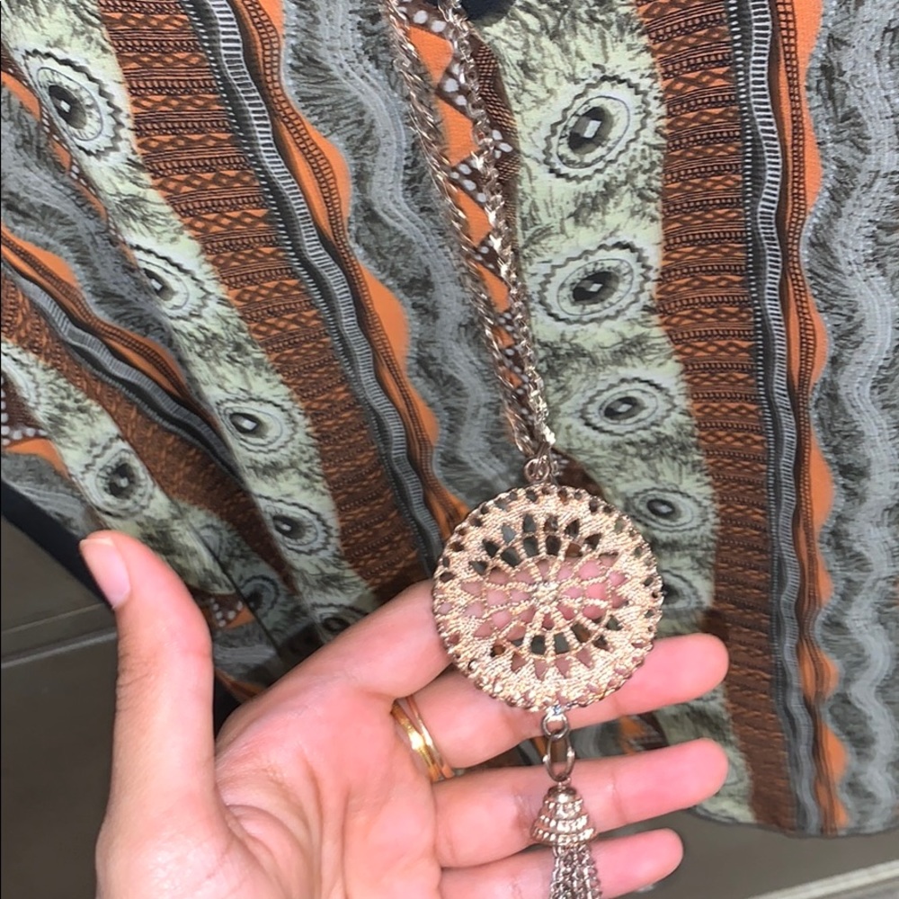 Patterned top - Picture 2 of 2